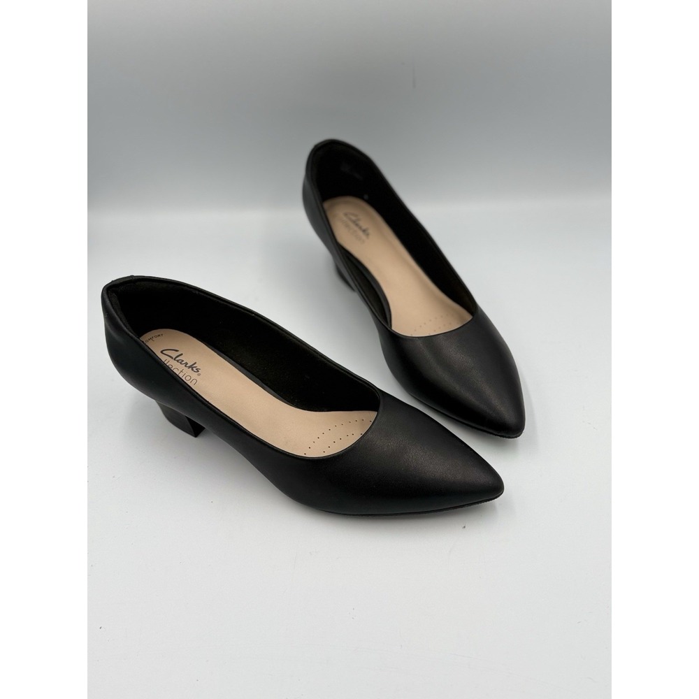 Clarks Teresa Step Pump Heel Shoes Women's 9.5M  Black Pointed Slip On Casual - Picture 4 of 10